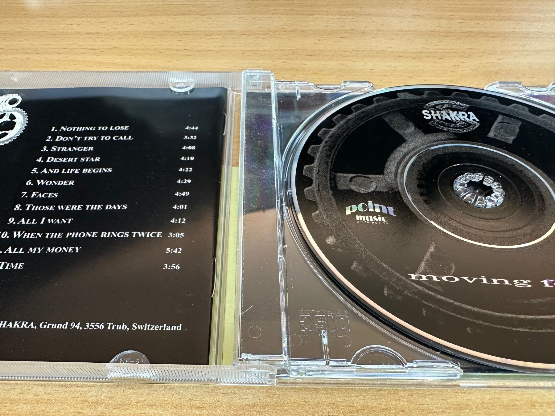 CD: Shakra – Moving Force – Usato da Rikon im Tösstal venduto da Alpenmutz 2