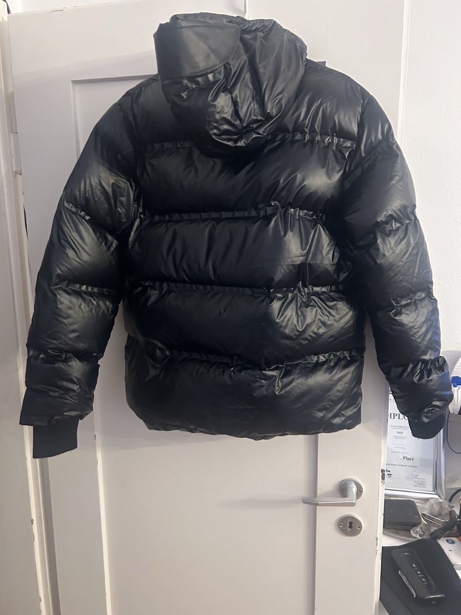 Prada Vestes: PRADA JACKE  – D'occasion à Basel par Krisztina.na 1
