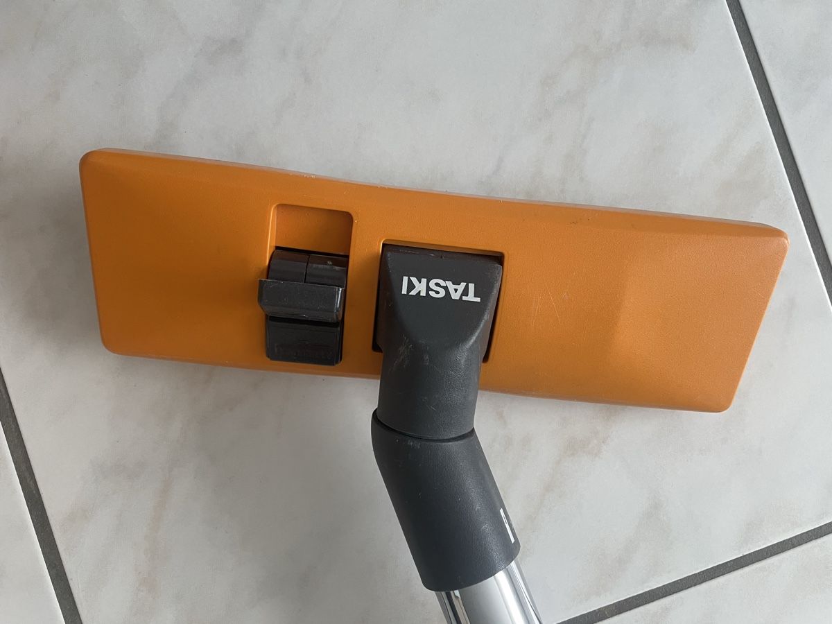 Aspirateurs & Accessoires: Taski Baby Bora Staubsauger – D'occasion à Amriswil par einkaufverkauf 1
