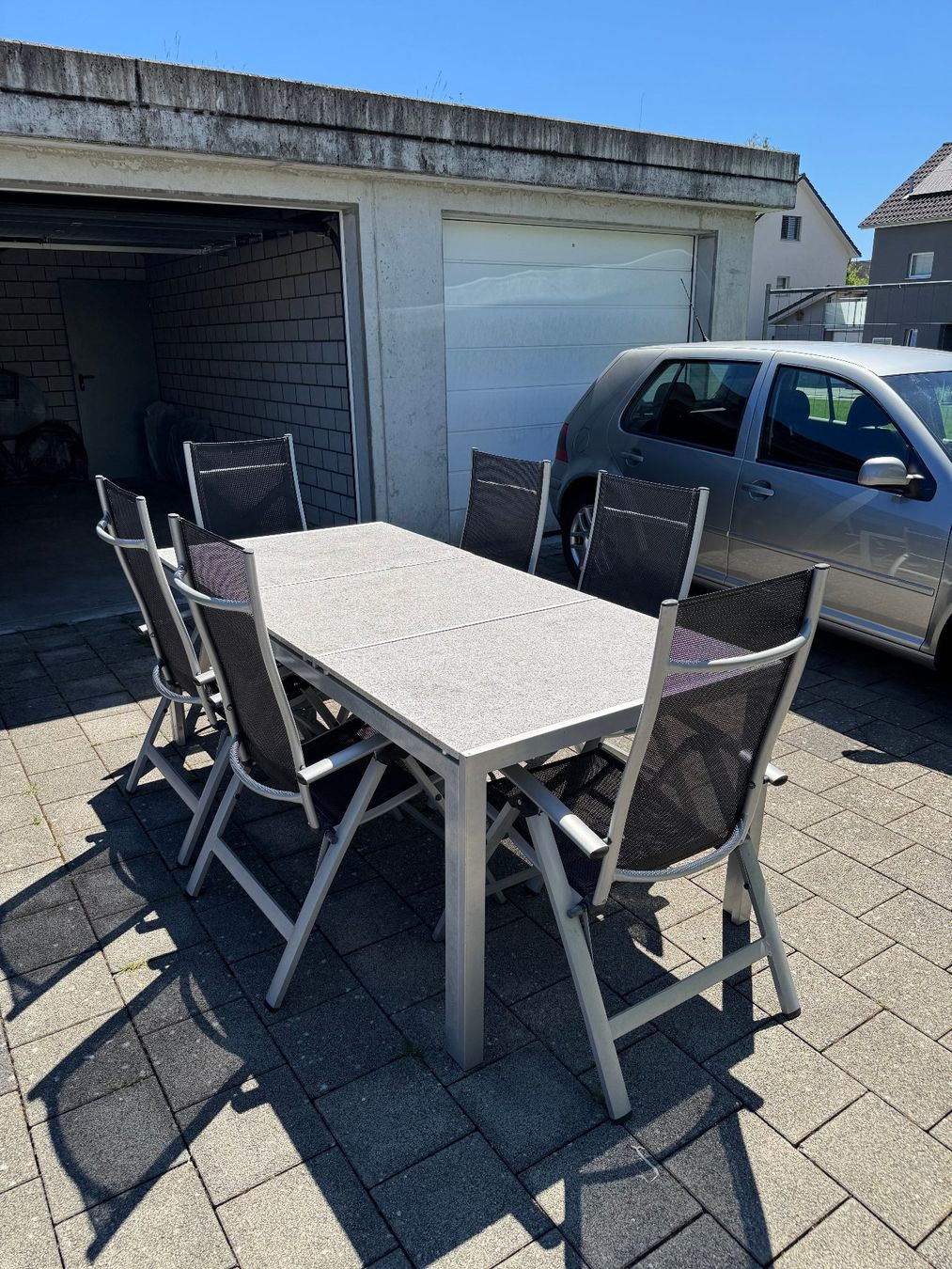 Tables: Gartentisch inkl. 6 Stühle – D'occasion à Müllheim Dorf par ale_q8pn 7