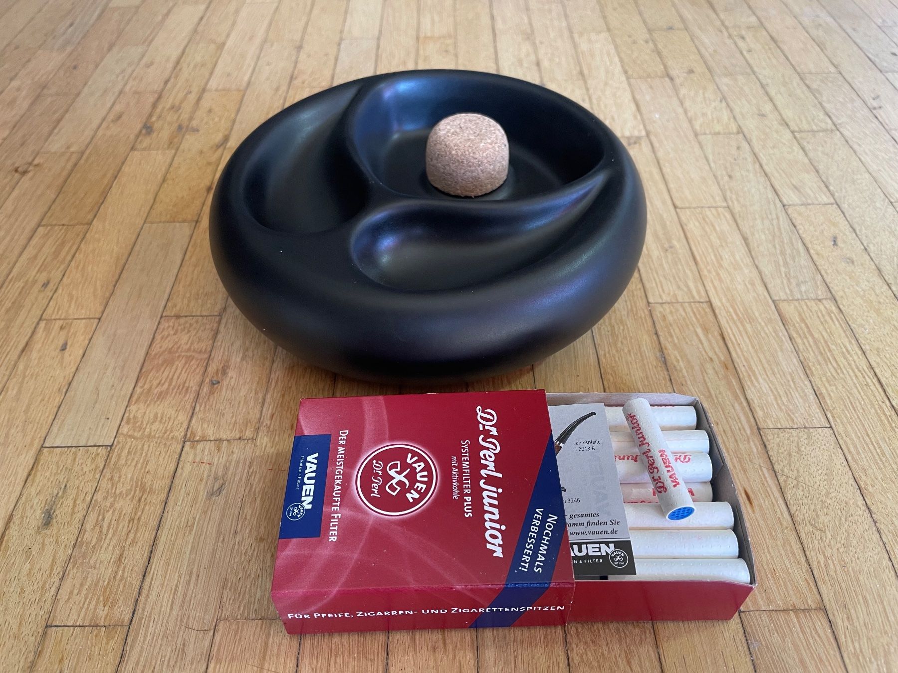 Aschenbecher: PFEIFENASCHENBECHER - KERAMIK MIT 2 ABLAGEN – Neu (gemäss Beschreibung) aus Egg b. Zürich von underworld 7