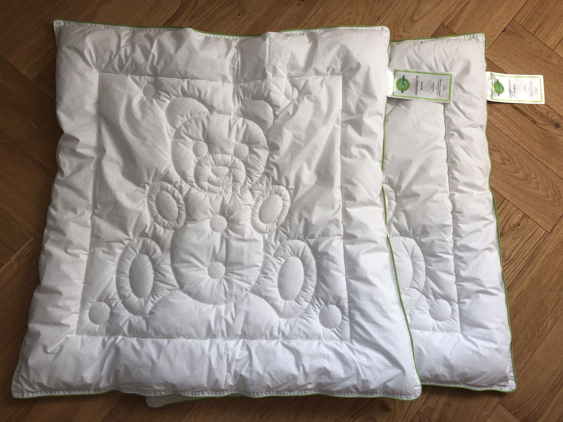 Coperte: 2 Greenfirst Juniordecken 80x80cm, neu – Nuovo (secondo la descrizione) da Basel venduto da Weggli1