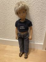 Sasha Knabe aus den 70er Jahren in Originalkleidern