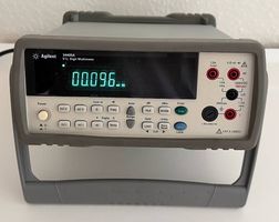 Digitalmultimeter 5½-stellig in sehr gutem Zustand