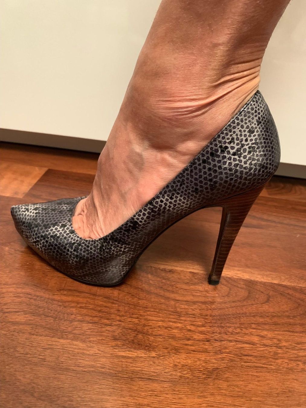 Scarpe da donna: Pumps Lodi – Usato da Zürich venduto da ElarmariodeRuth 1