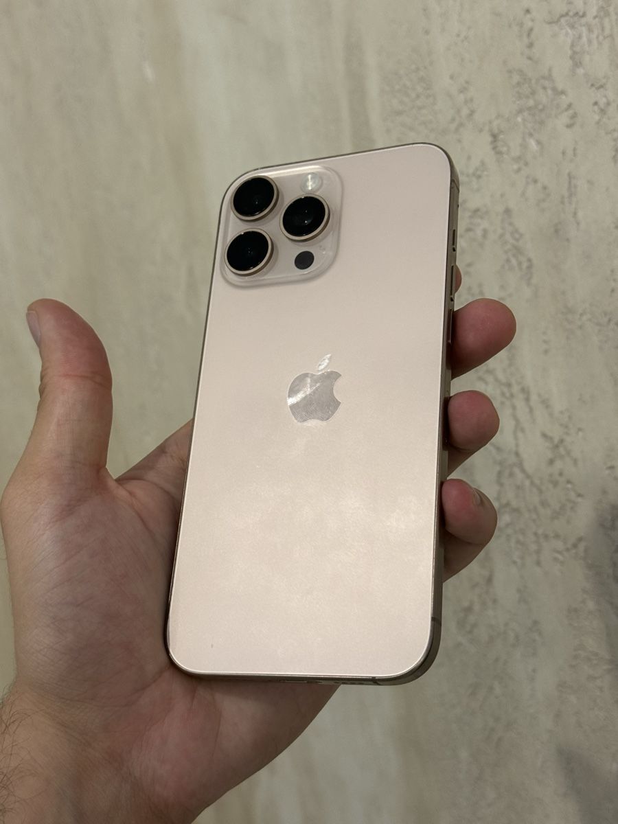 Apple Telefoni cellulari / Smartphones: Iphone 16 pro max 256 gb battery 93% – Nuovo (secondo la descrizione) da Chippis venduto da mig_8ns6 1