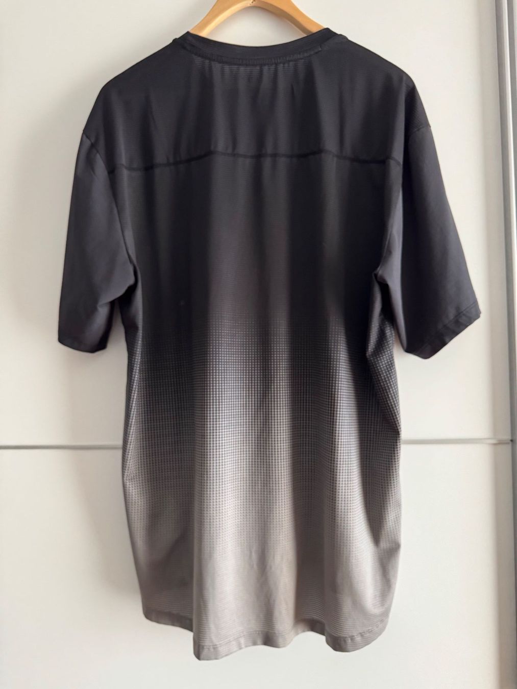 Fox Canottiere & Pantaloni: MTB Shirt FOX Flexair - Grösse XL – Usato da Einsiedeln venduto da Rona 1