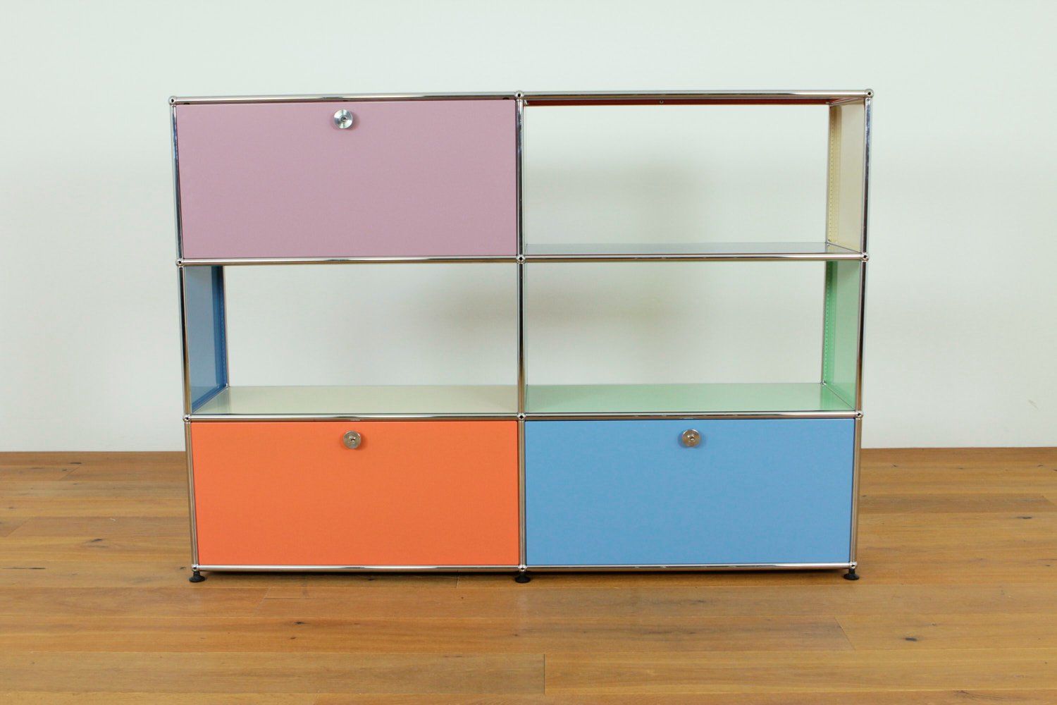 USM Regale: USM Haller Highboard // UPCYCLED // NEUE FARBEN – Neu (gemäss Beschreibung) aus Affoltern am Albis von StudioStandard