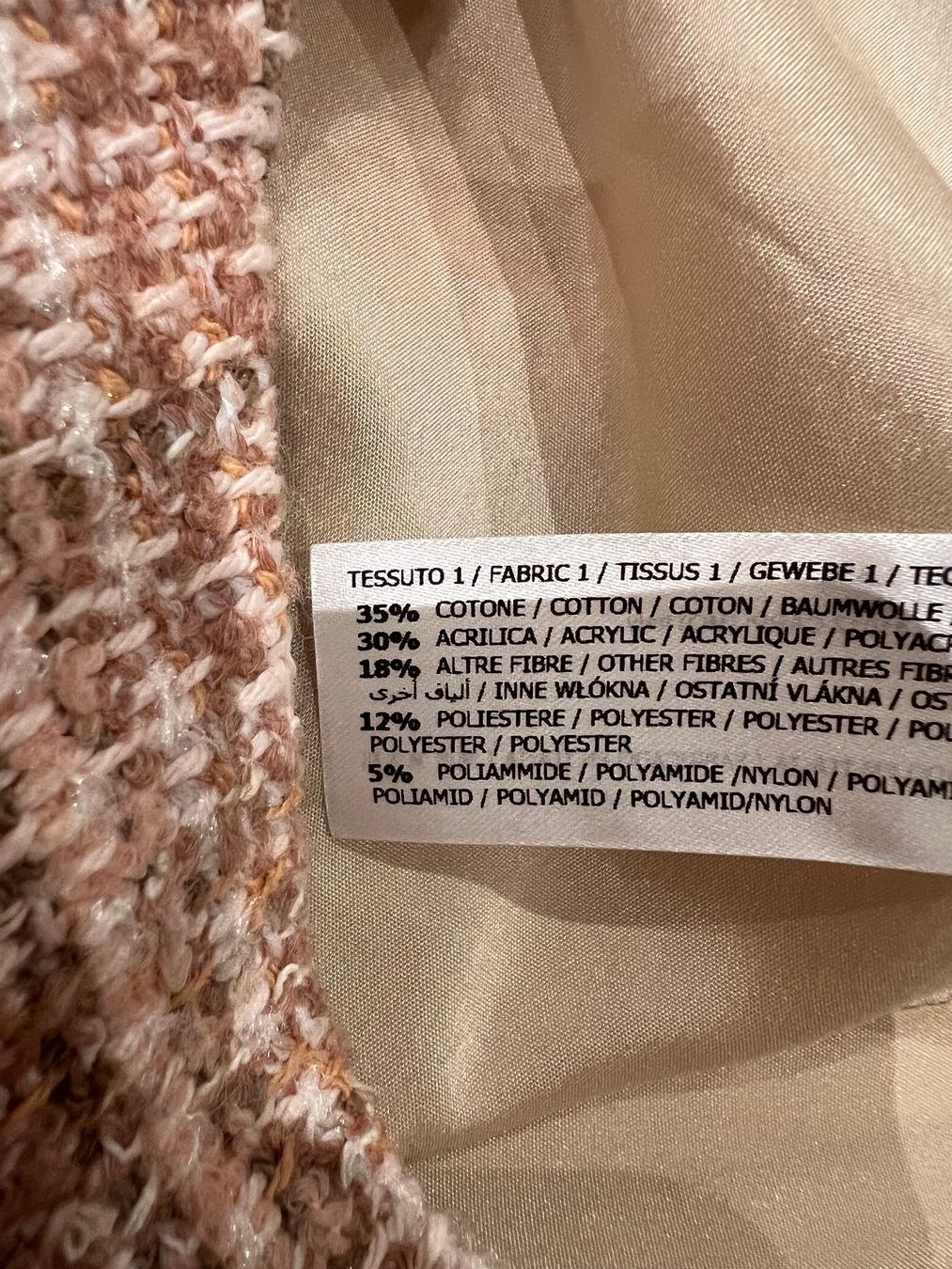 Twinset Kleider: Twin Set Bouclé Minikleid Gr. L – Gebraucht aus Kilchberg ZH von Lisavivienne 8
