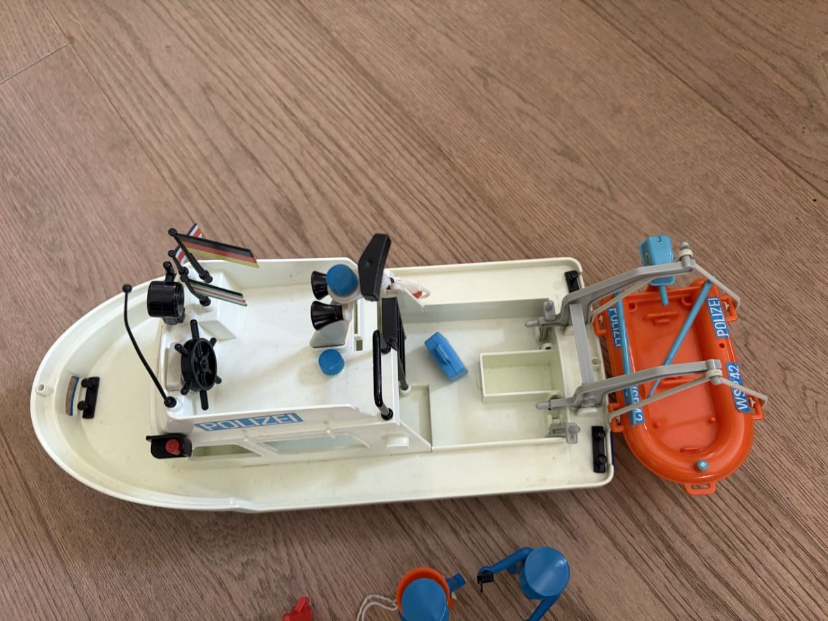 Playmobil Spielzeuge: Playmobil Polizeiboot Vintage – Gebraucht aus Versoix von chr_2rpz 2