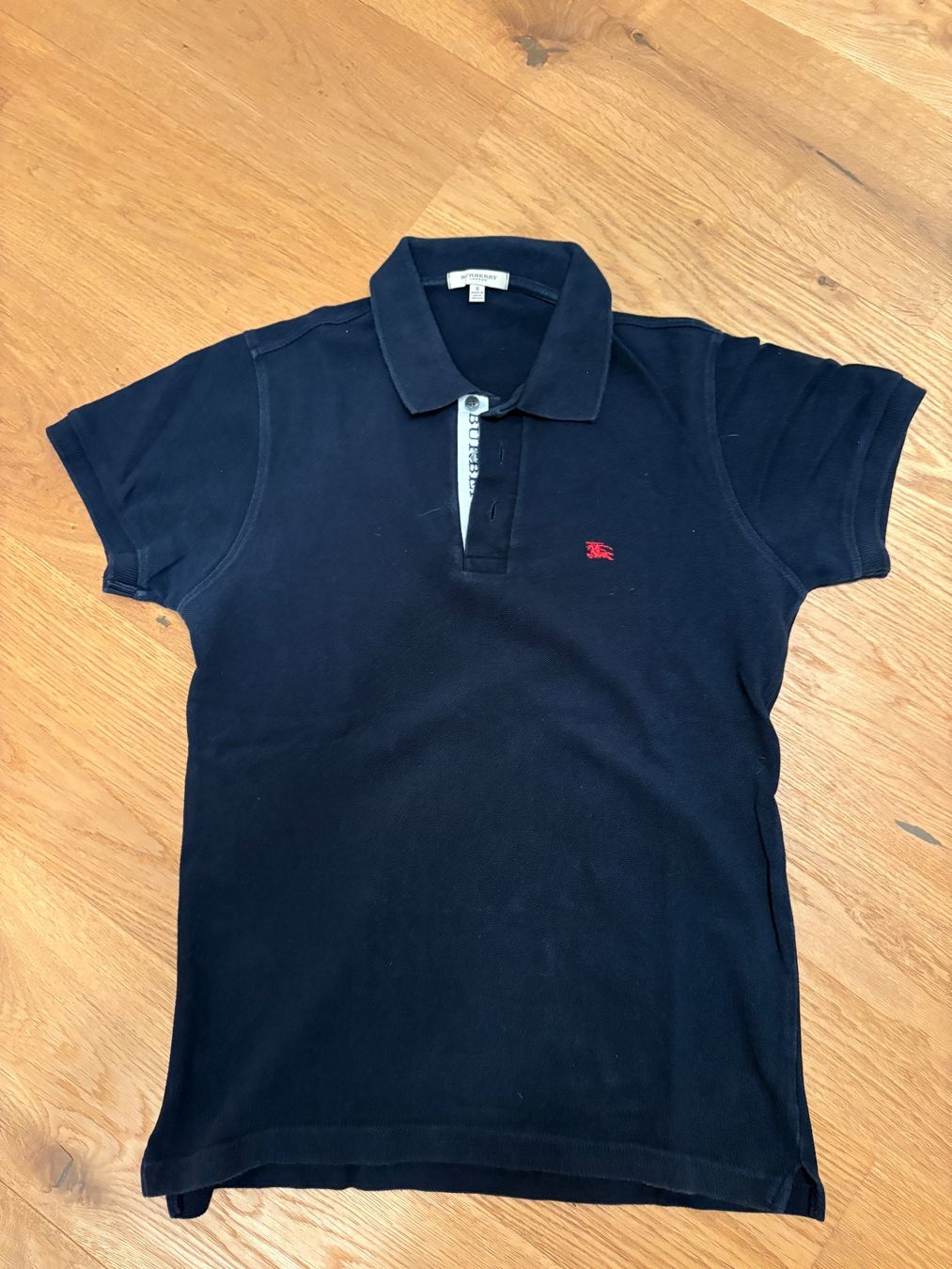Burberry Magliette Polo: Burberry Poloshirt – Usato da Schöfflisdorf venduto da Rainer_Wein