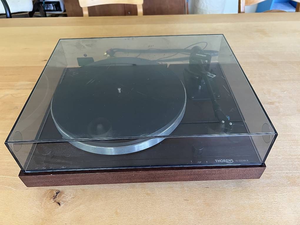 Thorens Giradischi: Thornes TD 320 MK3 – Usato da Zürich venduto da kuechenautomat