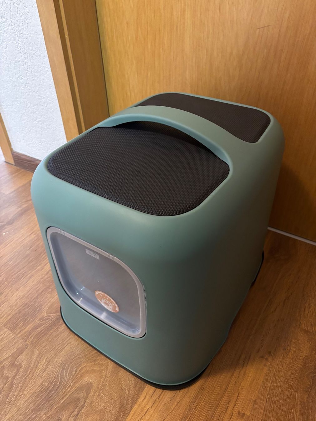 Cucce & Letti: ROTHO Cat Litter Box - Mint Green, Modern Design – Nuovo (secondo la descrizione) da Füllinsdorf venduto da MaiiaM 1