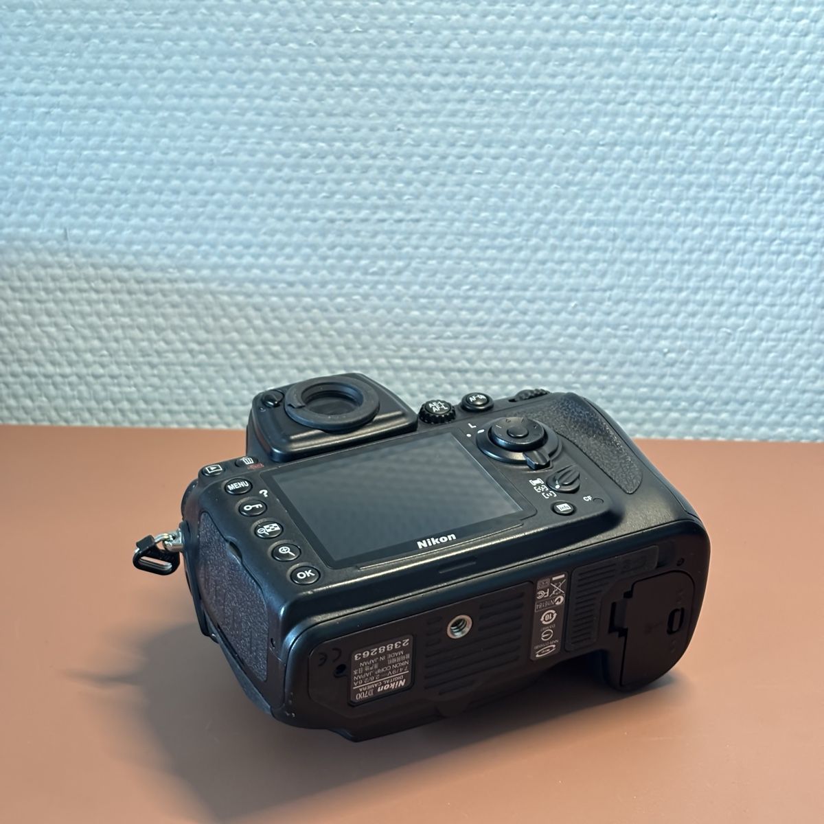Nikon Fotocamera: Nikon D700  – Usato da Bern venduto da tandrei 3