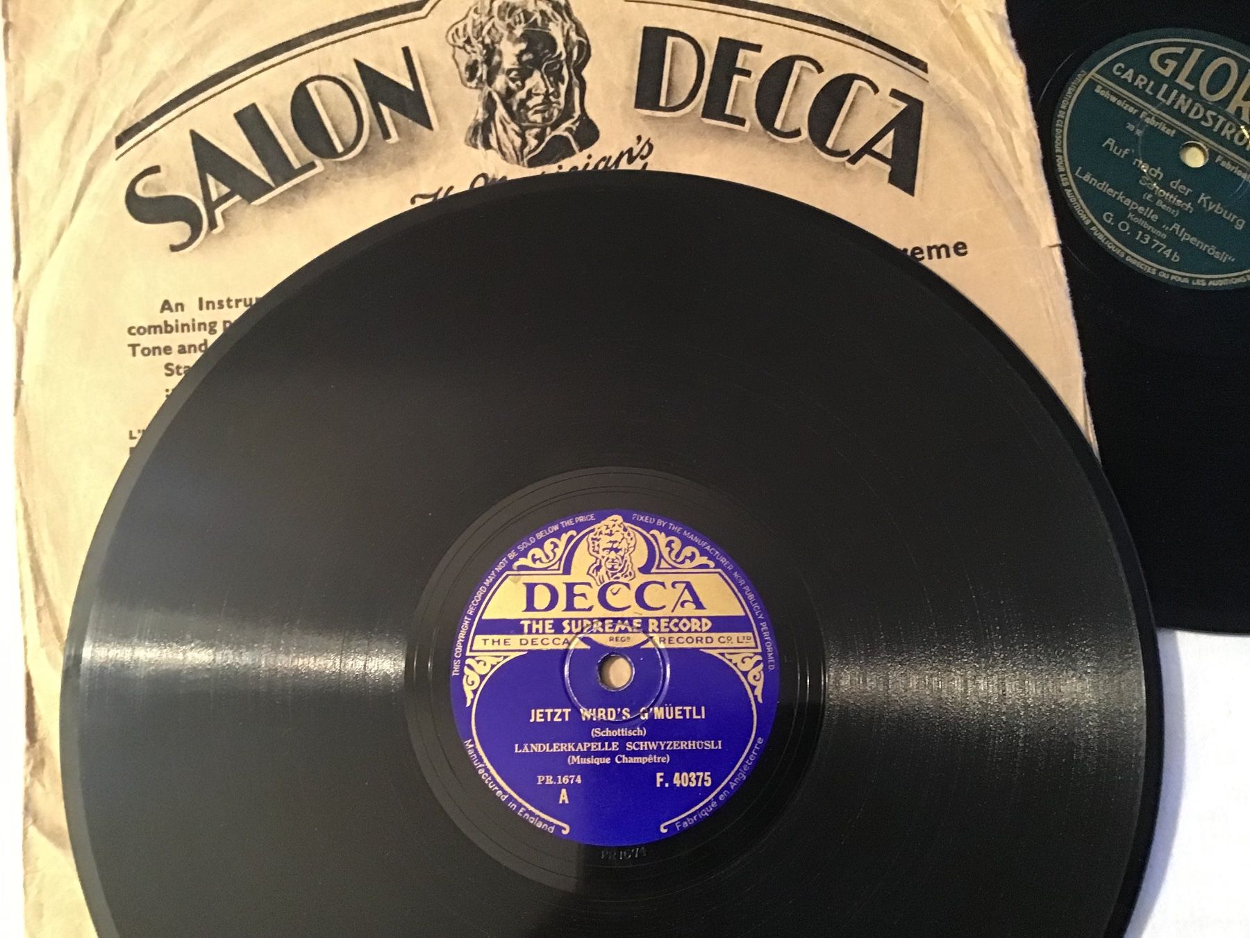 Dischi in vinile: Schallplatten,  Schellackplatten, 2 Stück, Decca, und Gloria – Usato da Oberdorf NW venduto da Walenstock01