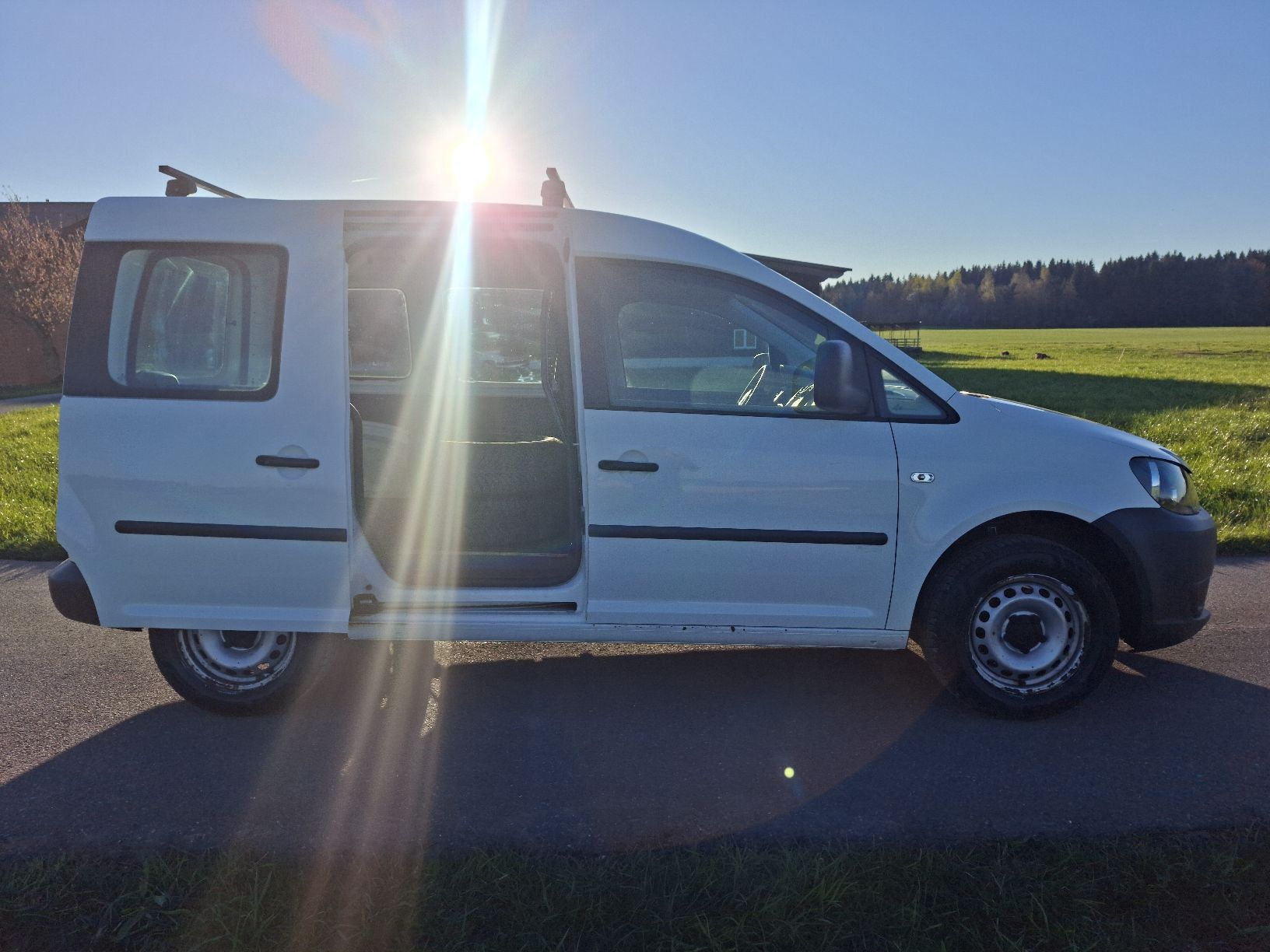 VW Autos: VW Caddy 1.2 TSI ab MFK – Gebraucht aus Neudorf von LM220 2
