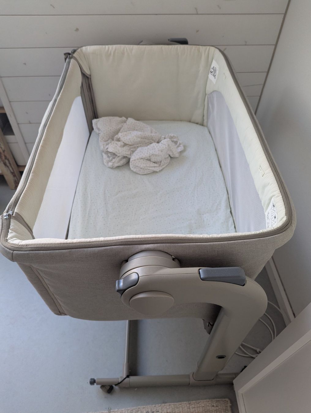 Chicco Letti: Chicco Next2Me Magic – Usato da Luzern venduto da jan_cwp5 2