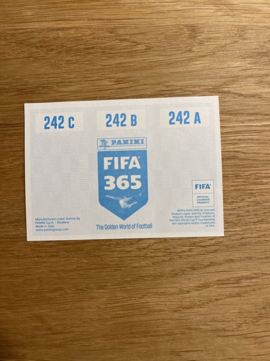 Panini Cartes à collectionner: Panini FIFA TOP 365 2020 Gold / CR7 – Neuf avec emballage d'origine à Ballwil par chieffzz 1
