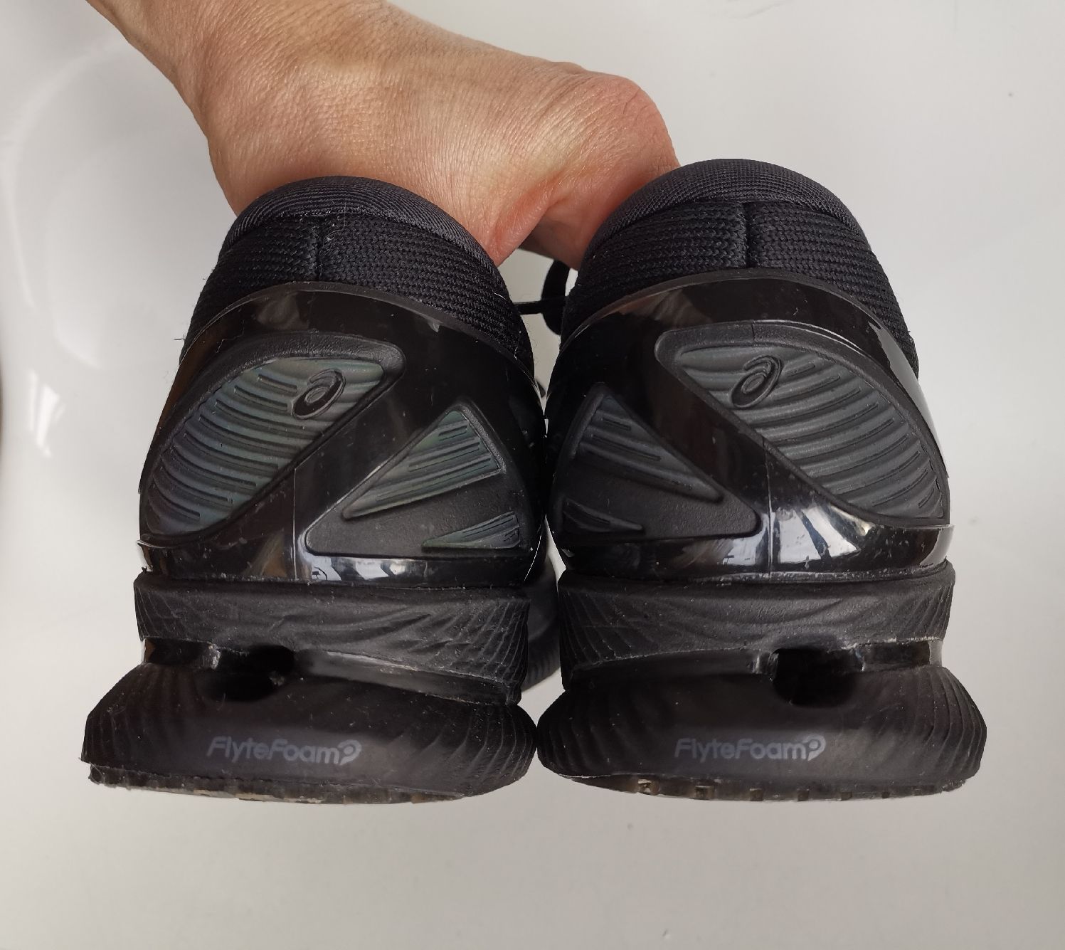 Asics Scarpe da uomo: Asics Metaride carbon  – Usato da Uerikon venduto da pink_flamingo 4