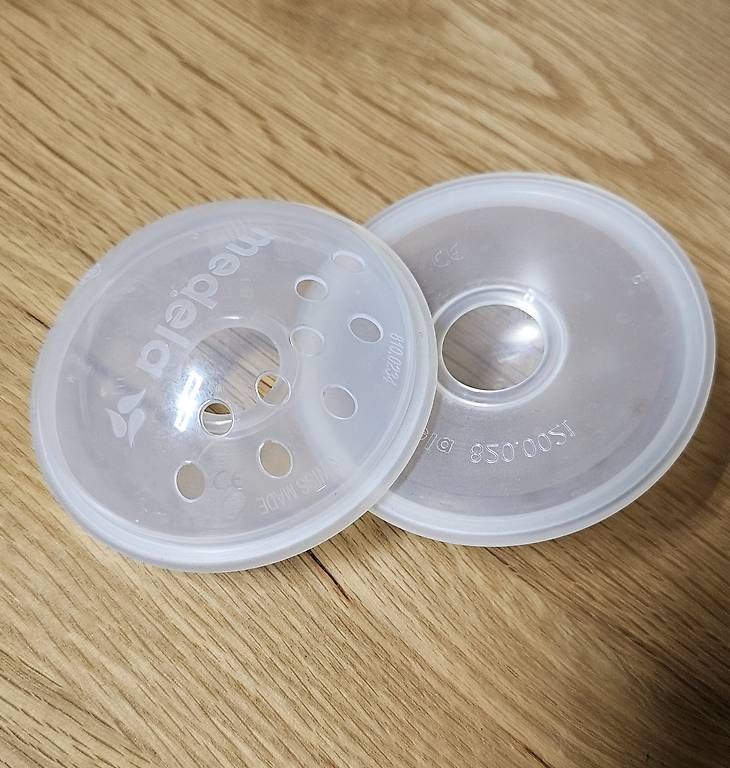 Medela Accessori per l’allattamento: MEDELA HANDSFREE MILCHPUMPE – Usato da Otelfingen venduto da J.Zubal 2