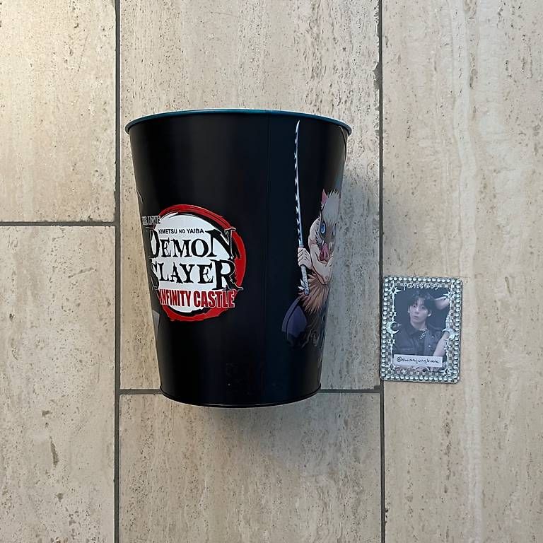Fumetti: Demon slayer Infinity castle pop corn bucket – Nuovo e nell'imballaggio originale da Berikon venduto da Alice_z 1