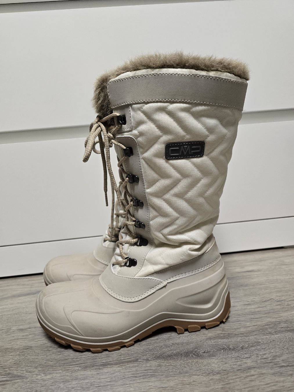Chaussures femmes: CMP Winterstiefel Gr. 40 – D'occasion à Schönengrund par Lotusblume90