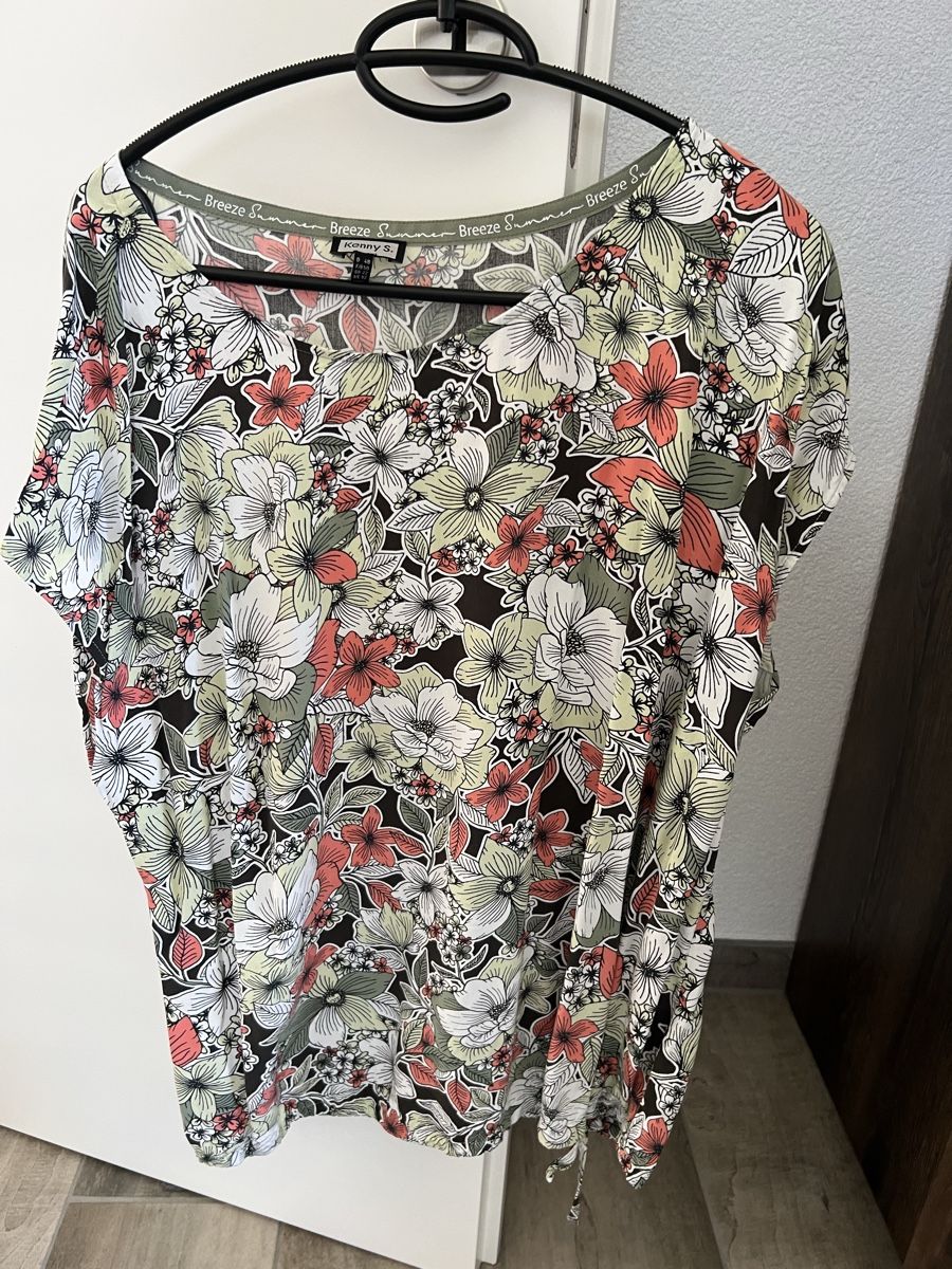 Chemisiers: Blouse kenny’s 48 – D'occasion à Tavannes par flodoc 1