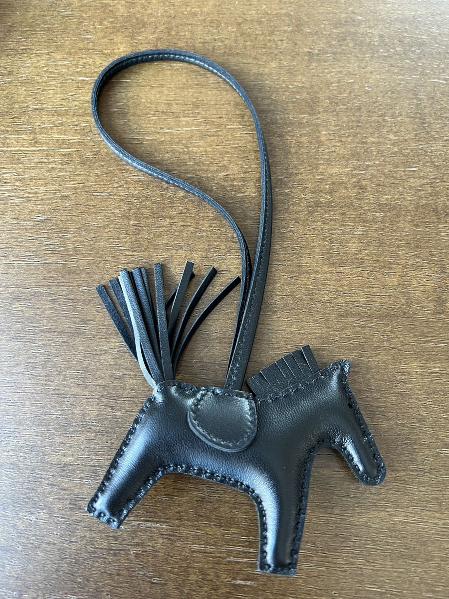 Hermès Portachiavi: Hermès Rodeo Milo So Black – Nuovo (secondo la descrizione) da St. Gallen venduto da sih_2z86