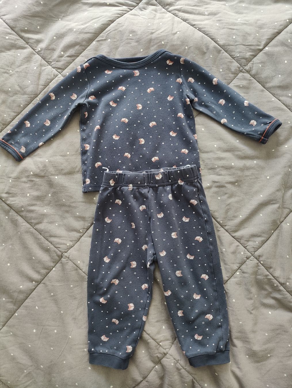 C&A Pyjamas & Ähnliches: Baby Pyjama C&A Grösse 92 – Gebraucht aus Zürich von sof_f2ts