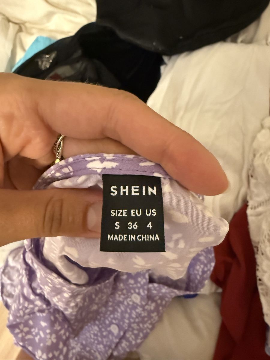 Vestiti: Kleid lila Blumenmuster - Grösse S – Usato da Oberhofen Thun'see venduto da ClaudiaKelesh 7