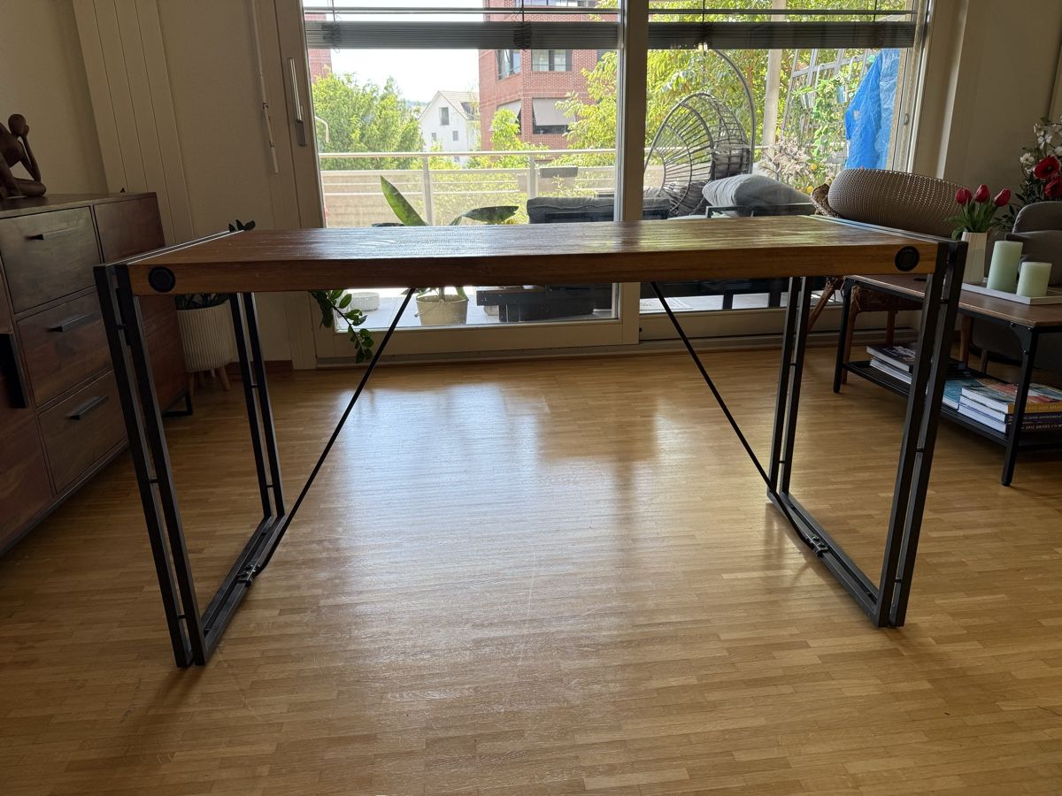Tables: Schreibtisch Manchester – D'occasion à Regensdorf par ank_gyt7 1