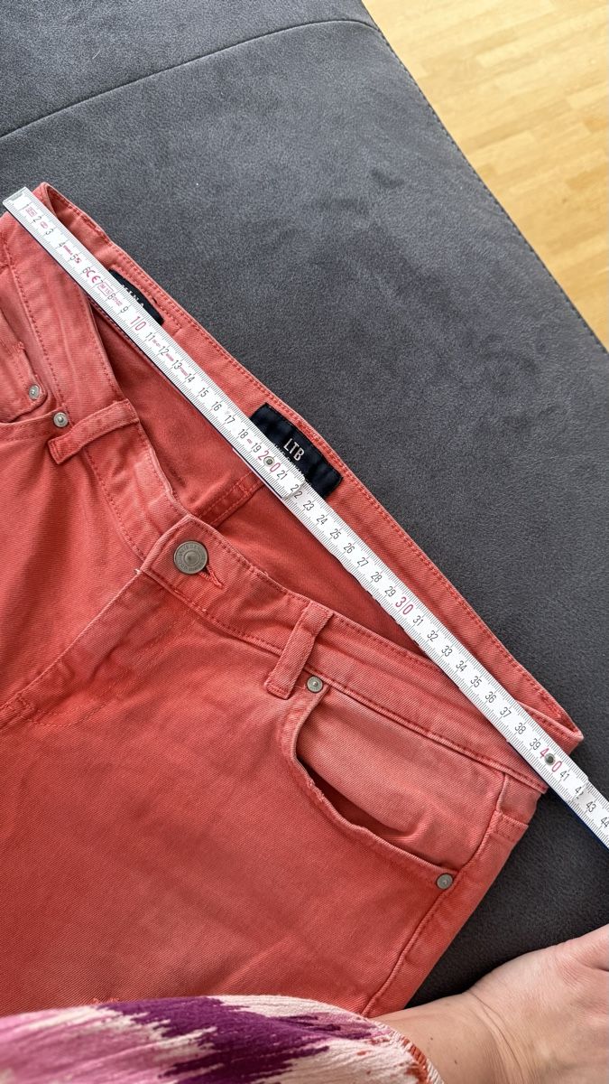 Jeans: LTB jeans gr.30  (EU 42) – Usato da Winterthur venduto da -BeHappy24- 1