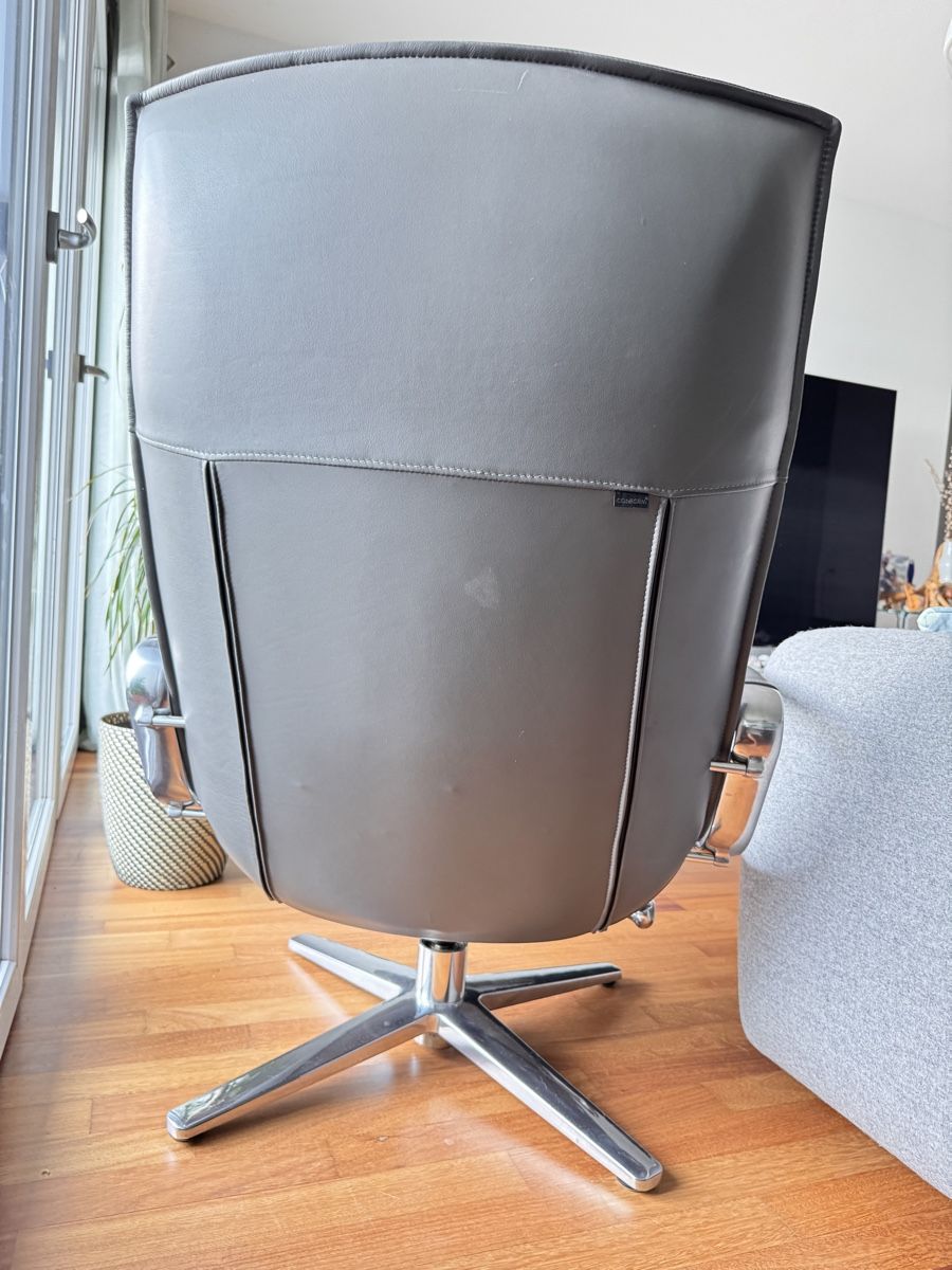 Poltrone: CONFORM Laidback Relaxsessel mit Hocker – Leder – Usato da Tagelswangen venduto da Atelier_RP_Zillmann 4