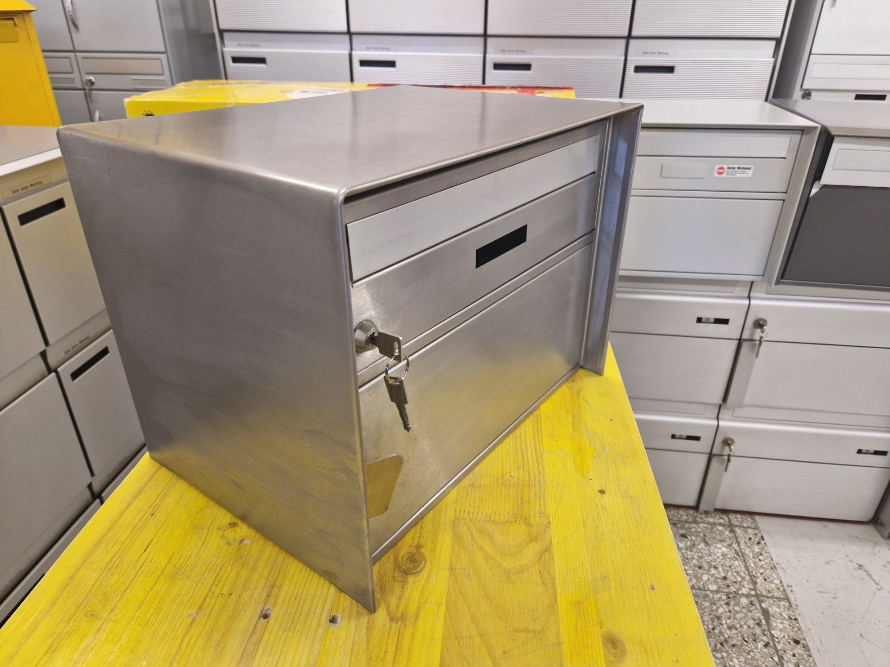 Altro per la casa: Briefkasten ( Chromstahl ) – Usato da Wiler b.Utzenstorf venduto da bamaa-shop 2