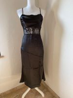 Abendkleid mit Spitzeneinsatz S
