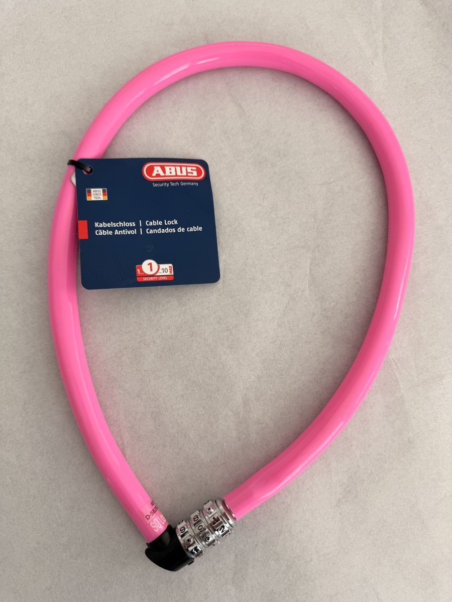 Abus Lucchetti: Neues Abus Kabelschloss SC Lock 0204 pink 65 cm mit Code – Nuovo e nell'imballaggio originale da Schaffhausen venduto da Resell_SH