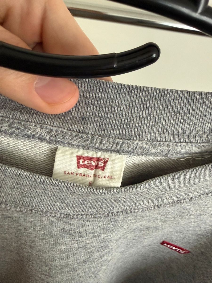 Levi's Maglioni & Felpe: Grauer Levi's Pulli/Sweater - S – Nuovo (secondo la descrizione) da Dintikon venduto da 2ndhandcloset 1