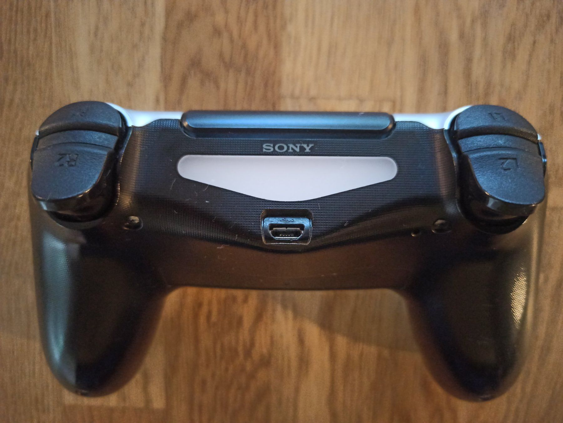 Controller: Original Controller PS4 Wireless DualShock 4 V2 Gran Turismo – Usato da Oberweningen venduto da mar_87mx 5