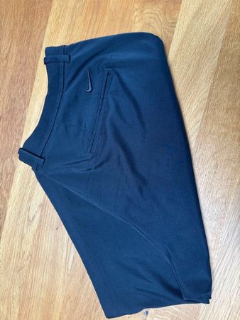 NIKE DRI -FIT Herren Golf - Freizeit Shorts, Grösse 40, Noir