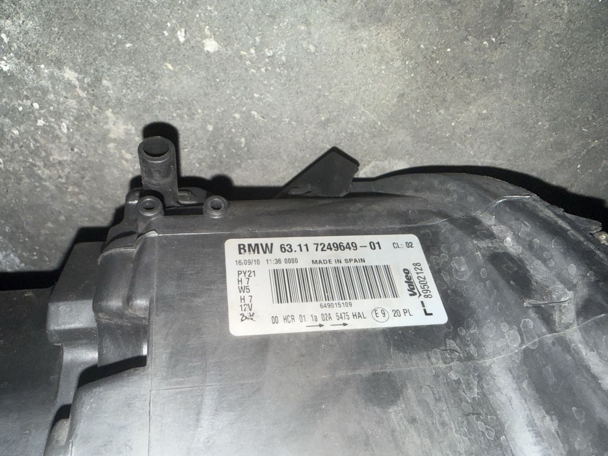 BMW Phares: BMW Scheinwerfer Modell E82/E88 – D'occasion à pratteln par Bogi94 4