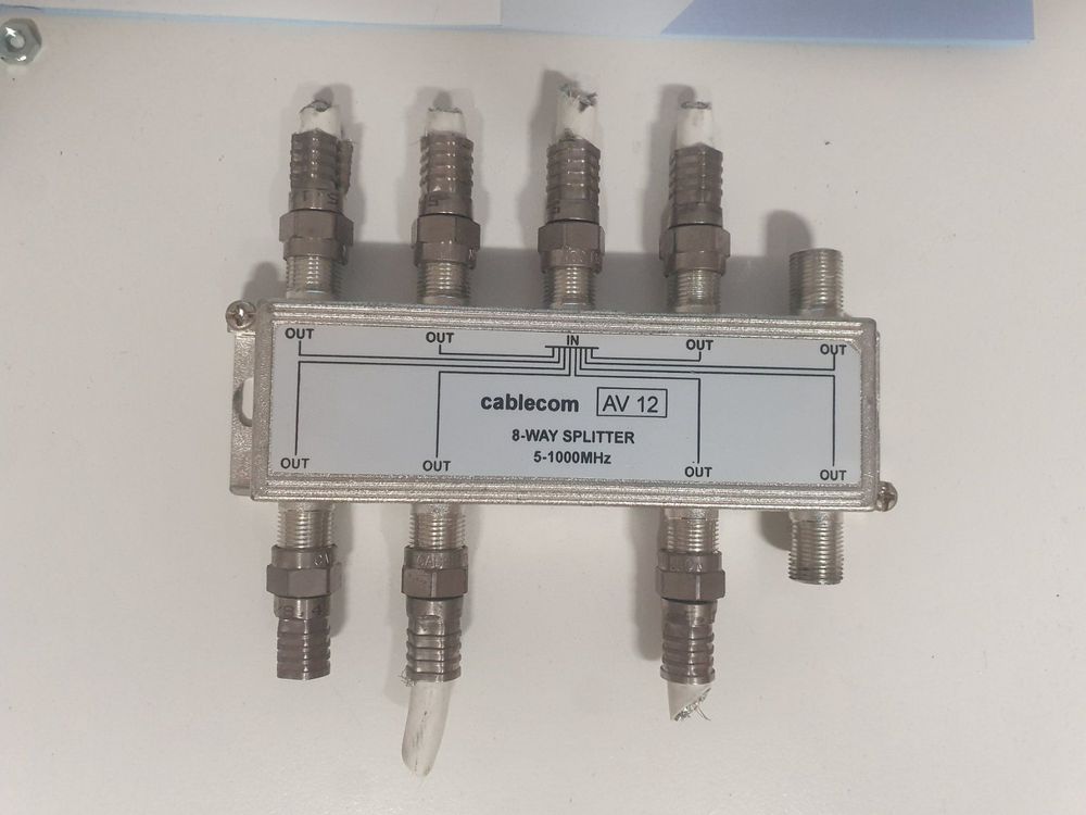 cablecom F-VERTEILER 8-fach 5-1000 MHz 8-way (Gebraucht) in Zürich für ...