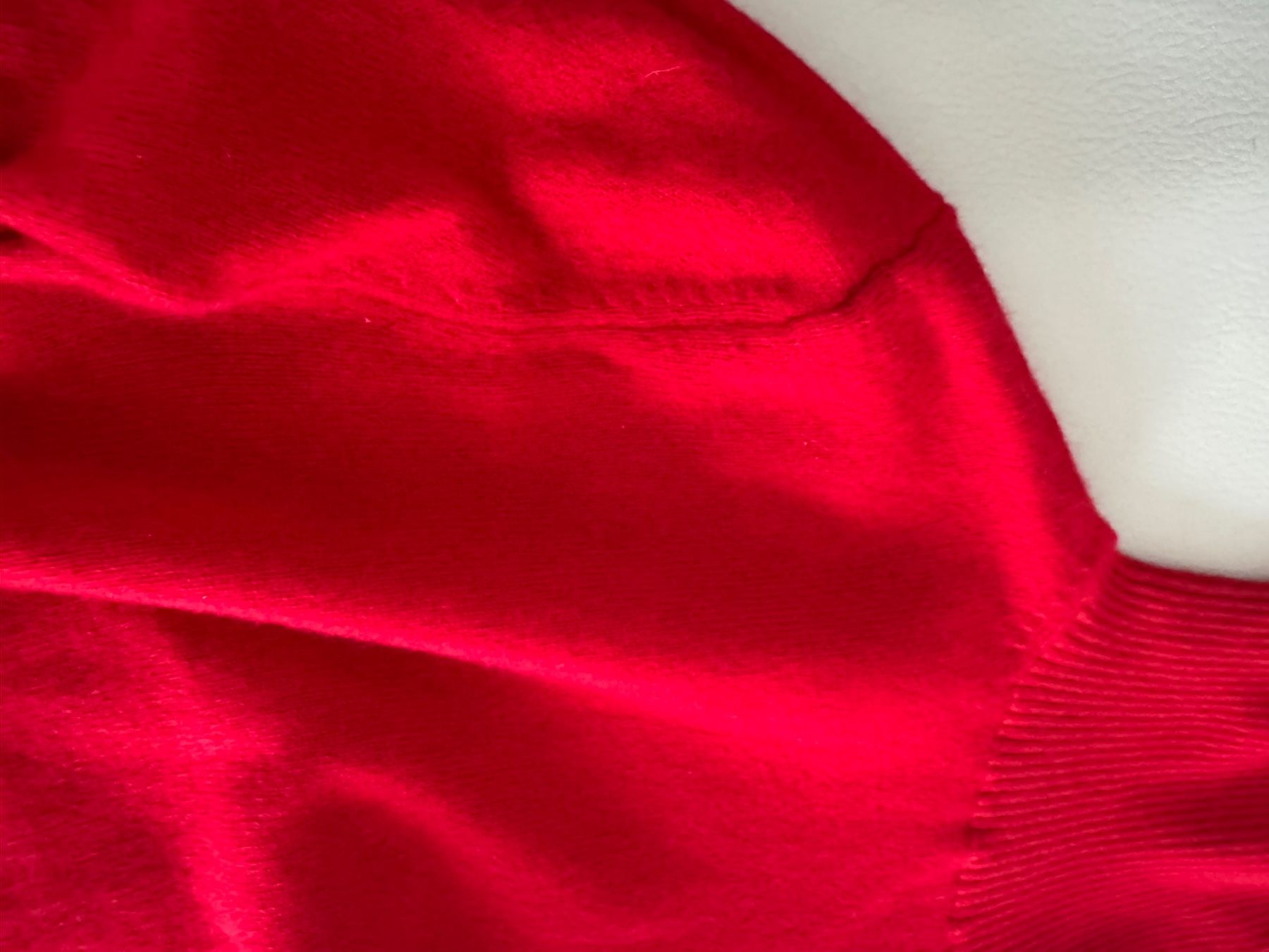 Maglioni & Felpe: JUST CASHMERE Rollkragenpullover Rot, Gr. S/36 – Usato da Zürich venduto da LuxuryJewellery 2