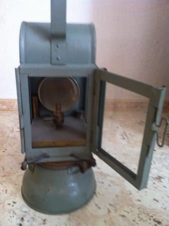 Lampade: alte Bähnlerlampe, Karbitlampe – Usato da Einsiedeln venduto da Brocki59 2