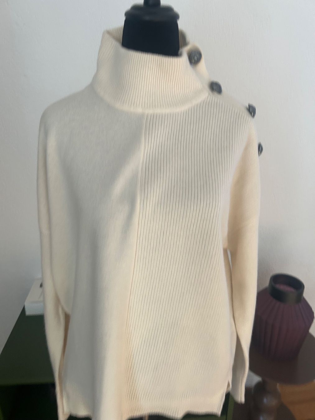 IKKS Pulls & Sweat-shirts: IKKS pull blanc cassé – D'occasion à Val-d'Illiez par Dombou