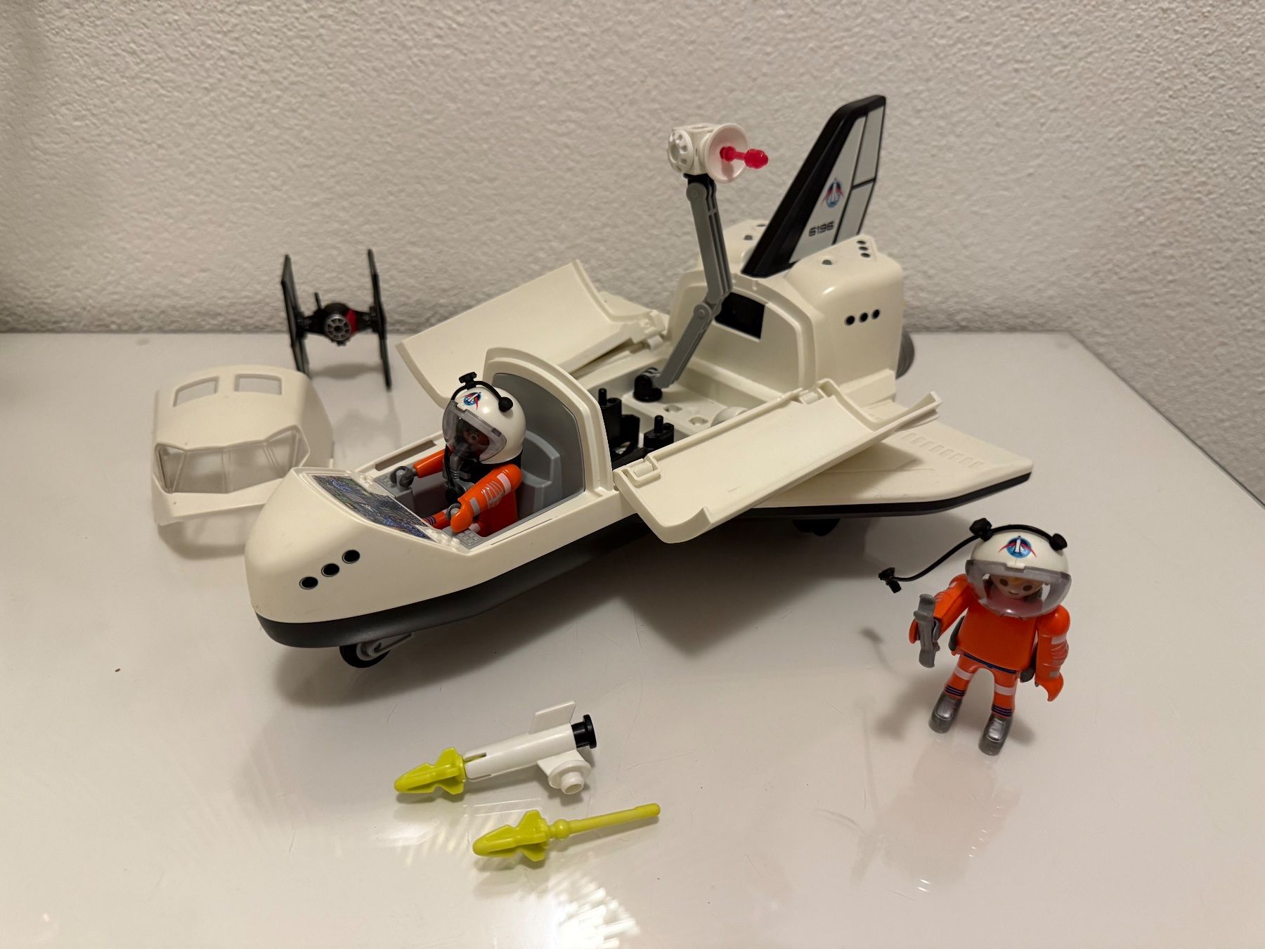 Playmobil Giocattoli: Playmobil City Action - Space Shuttle – Usato da Alpnach Dorf venduto da ljusja 1