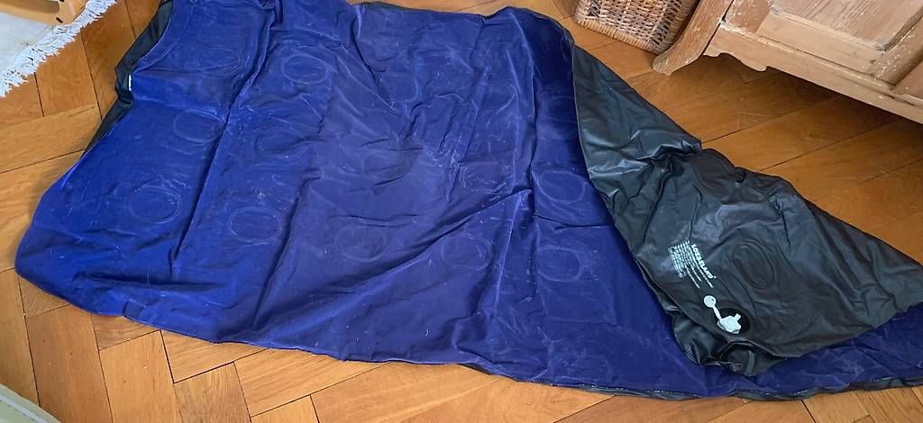 Materassi: Matelas gonflables pour camping – Usato da Lausanne venduto da luc_8wsj