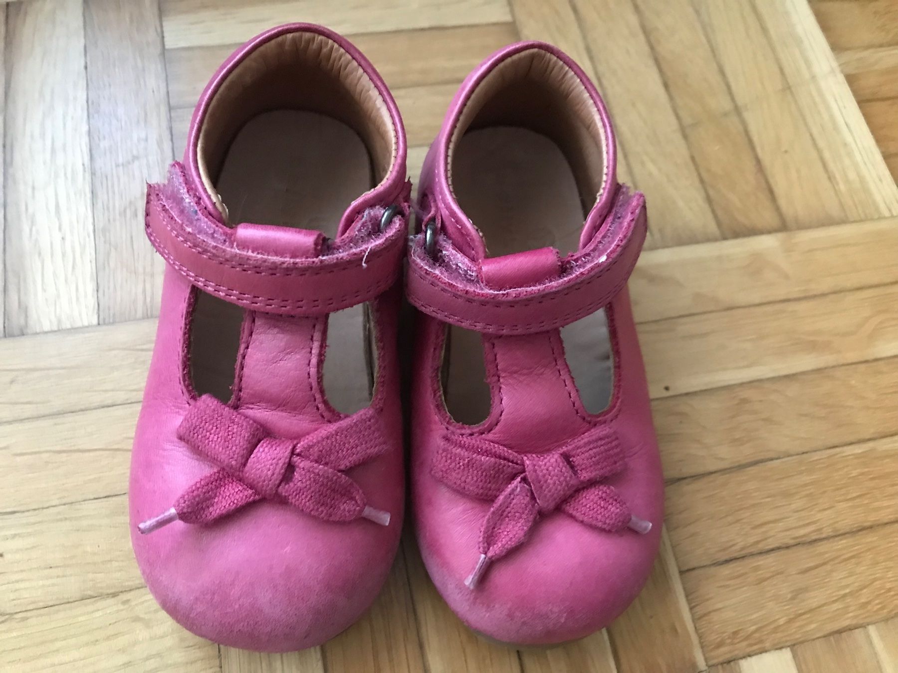 Scarpe per ragazze: Mädchen Schuhe Leder von Bellybutton Grösse 22 – Usato da Emmenbrücke venduto da Hathor123 1