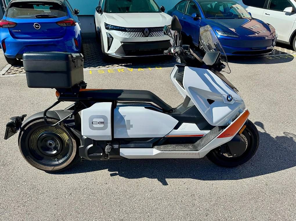 Veicoli elettrici: BMW CE04 vendo per inutilizzo – Usato da Tremona venduto da tikko725