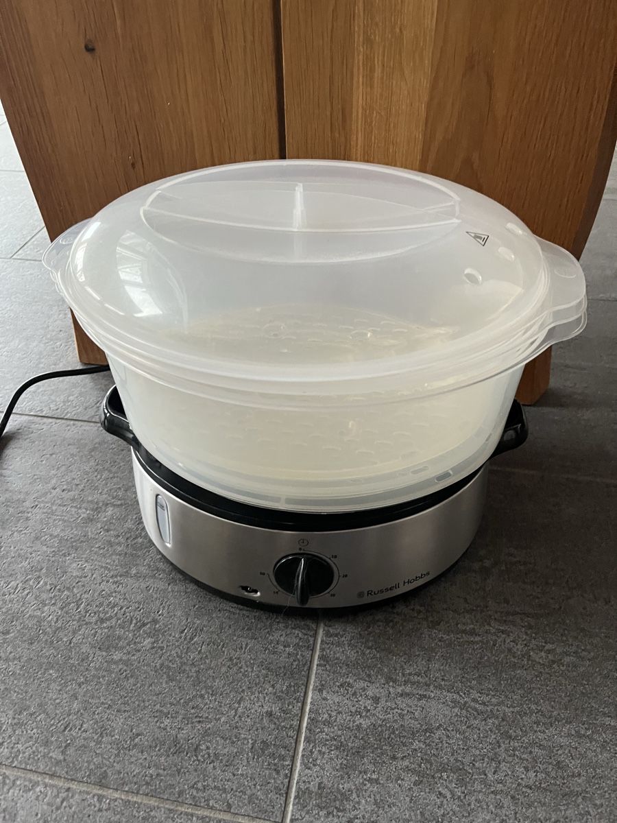 Russell Hobbs Küchengeräte: Gemüsegarer von Russel Hobbs – Gebraucht aus Schlosswil von Marcibello 1