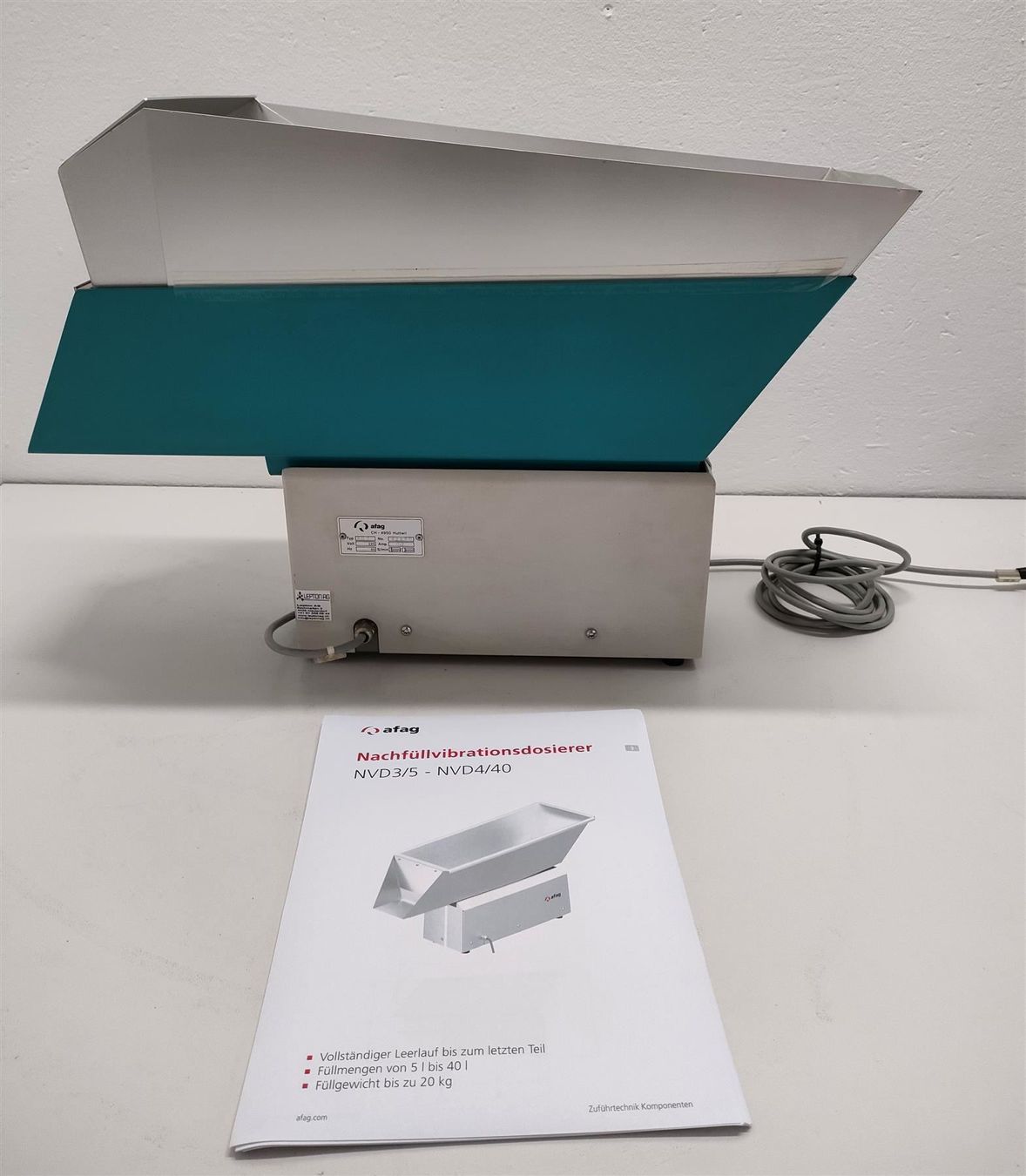 Accessori da laboratorio: AFAG Nachfüllvibrationsdosierer VD3 – Usato da Niederdorf venduto da LeptonAG_Labor 3